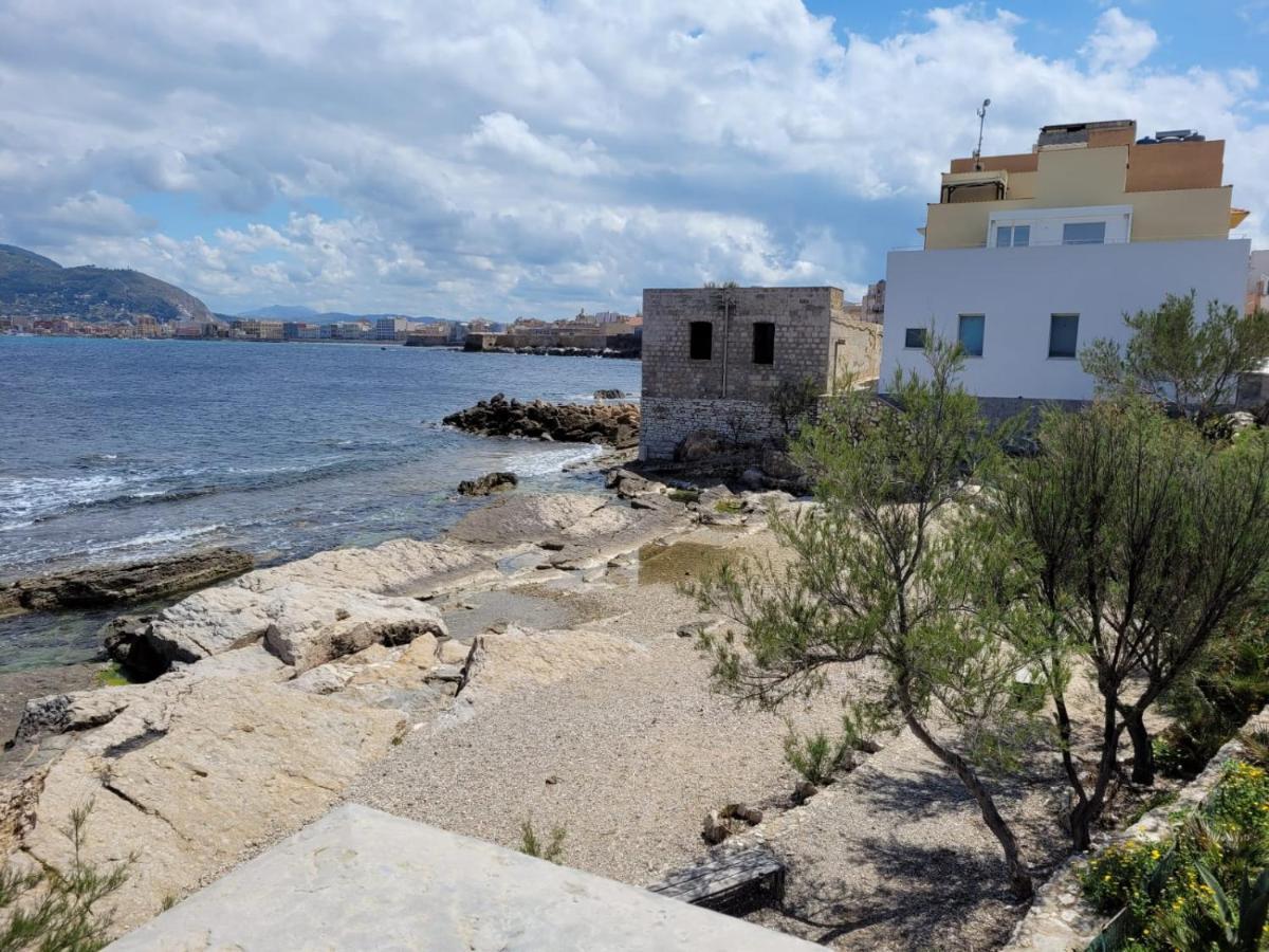 Hôtel Al Bastione Imperiale à Trapani Extérieur photo